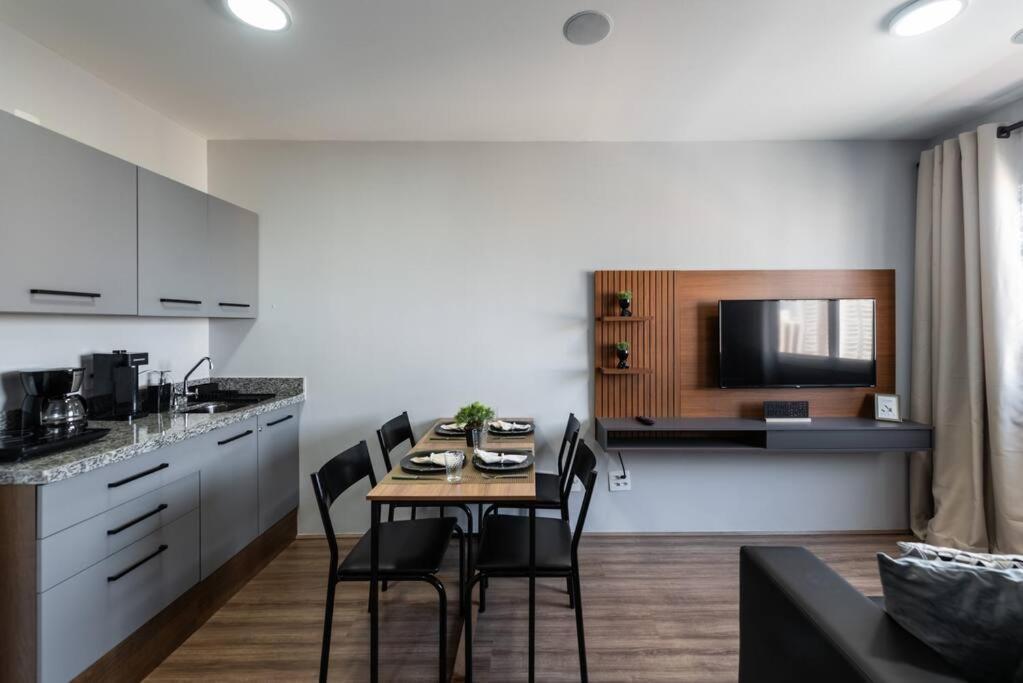Apartamento 706 - Apto Com Piscina Prox Bras E Centro São Paulo